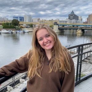 Meet your Posher, Britney